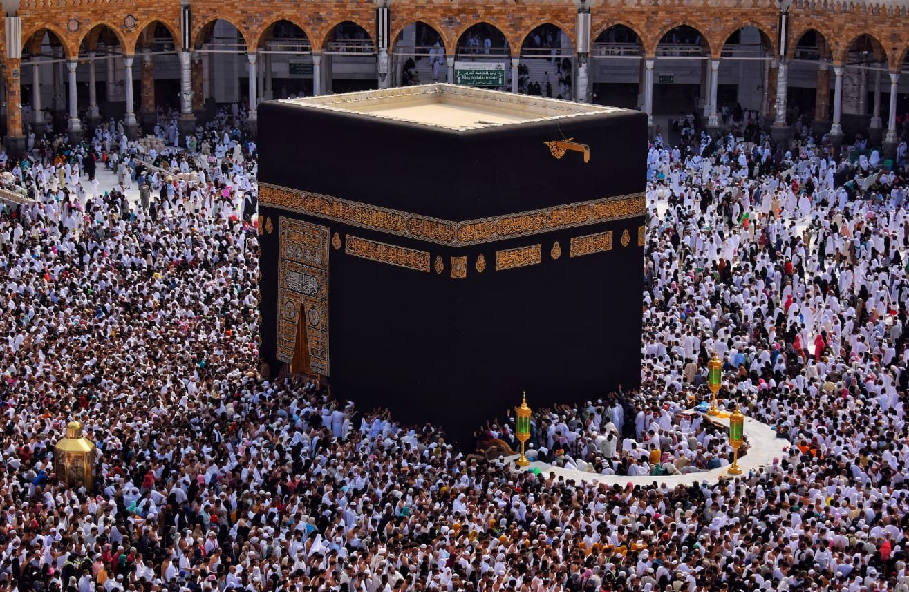 Scalp Micropigmentation and Islamic Principles: Halal or Haram?